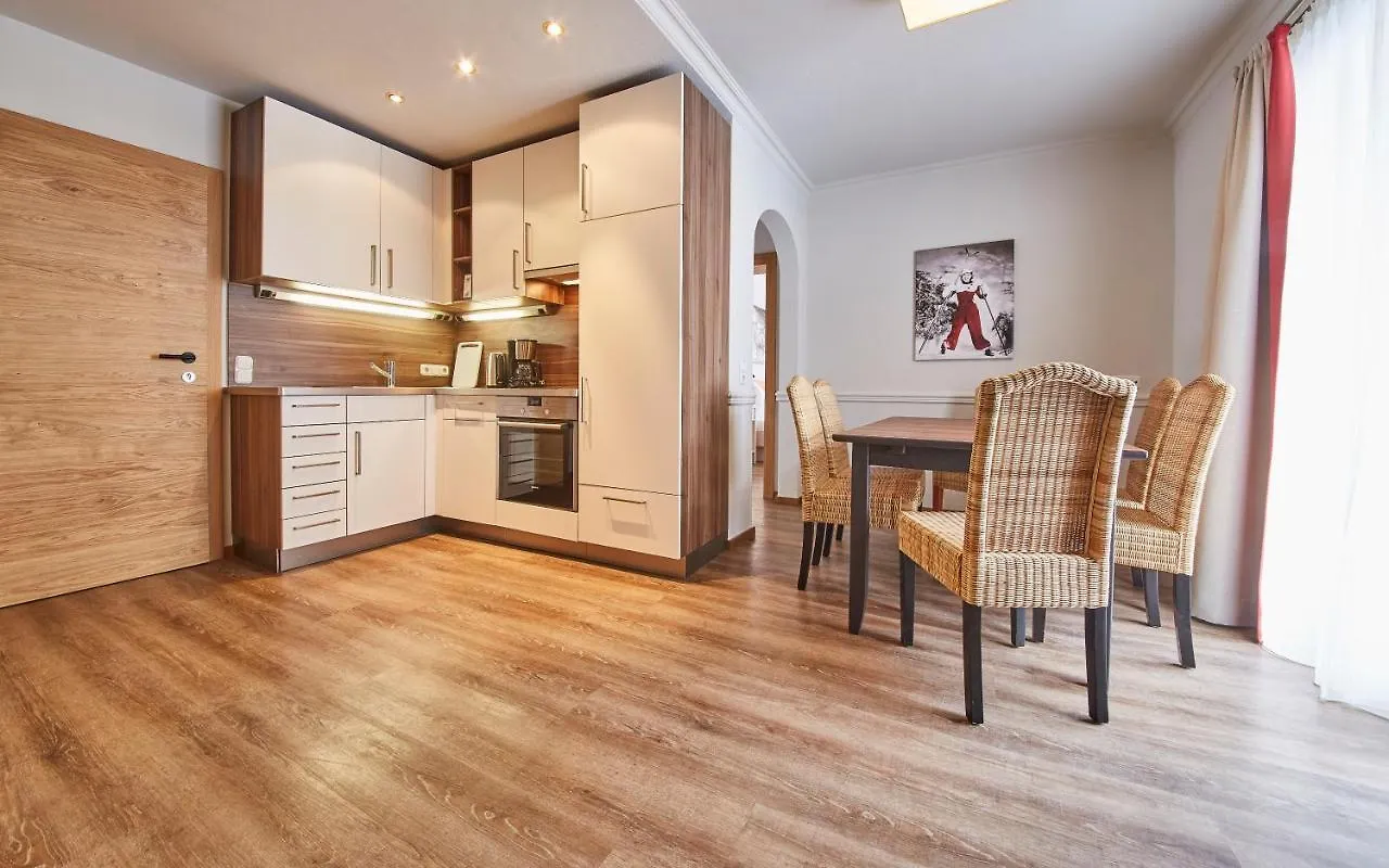Apartment Hüttl Relax Appartements by HolidayFlats24 Saalbach