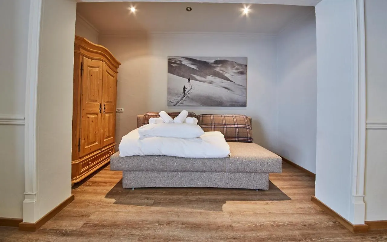 Hüttl Relax Appartements by HolidayFlats24 Saalbach Saalbach-Hinterglemm