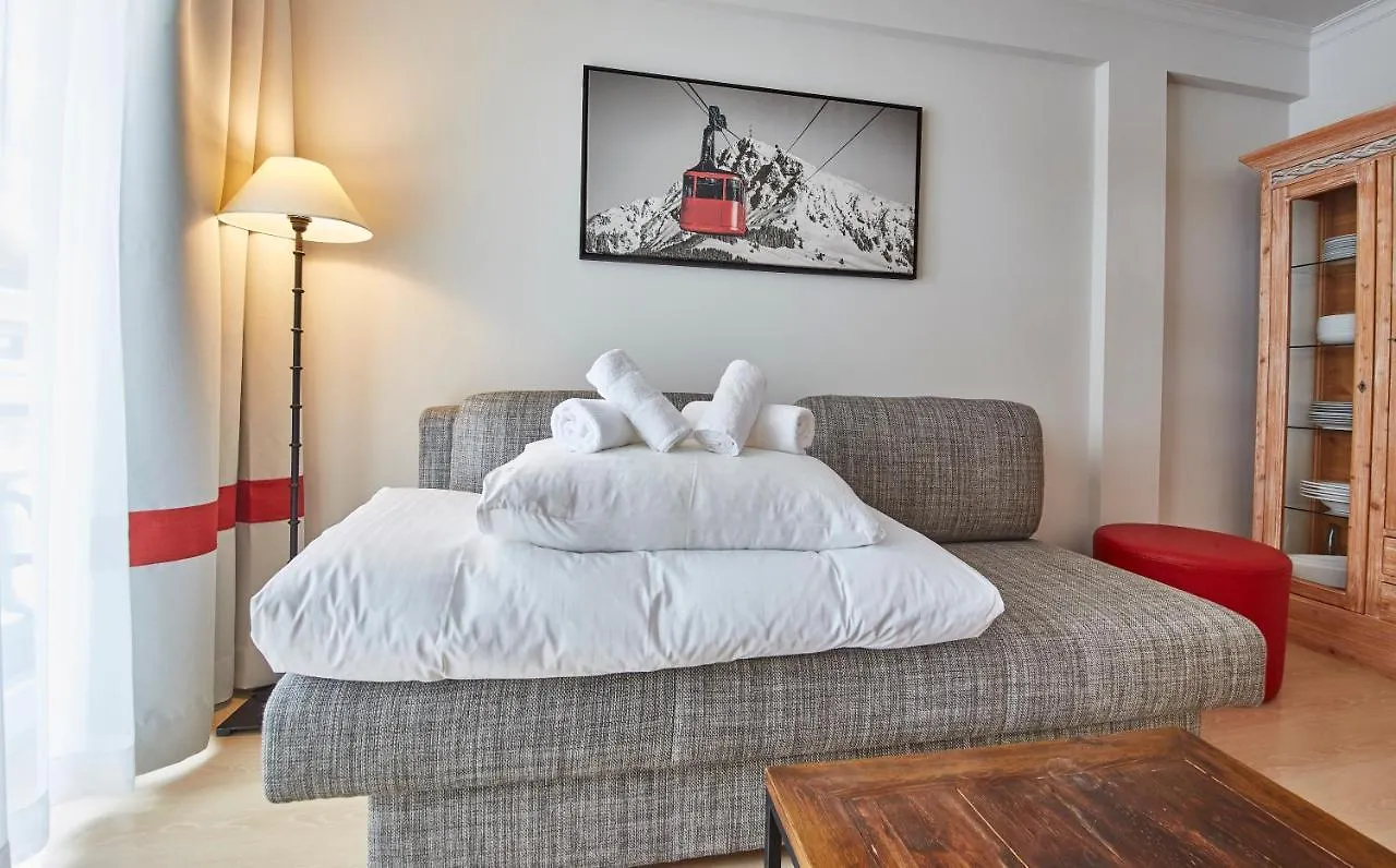 Hüttl Relax Appartements by HolidayFlats24 Saalbach Österreich